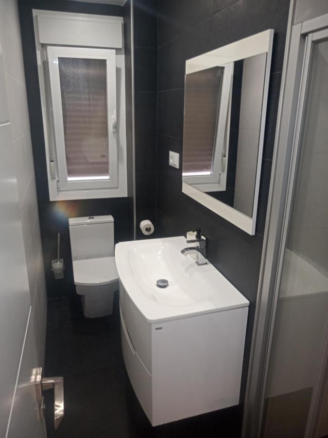 Apartamento Colon !!Parking Privado Gratuito !! Logrono Luaran gambar